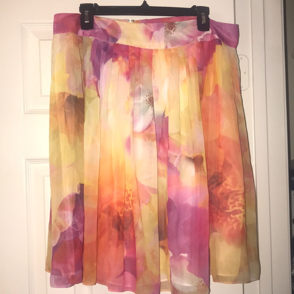 Bell of the ball skirt